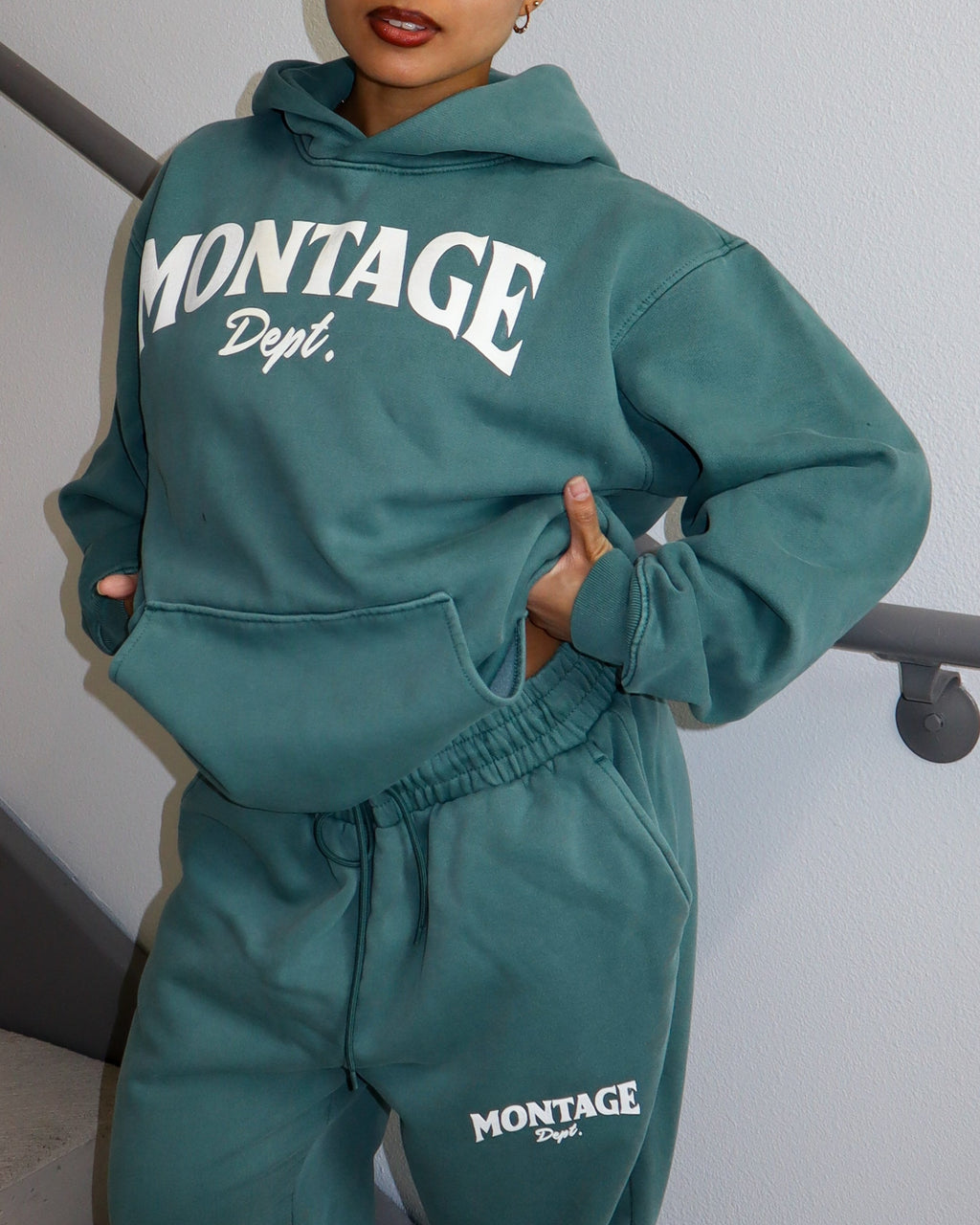 MONTAGE DEPT. OVERSIZED PULLOVER